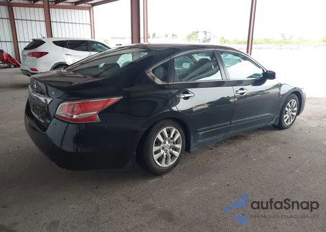2014 Nissan Altima 2.5 S z USA, uszkodzony, nr VIN 1N4AL3AP9EC278335